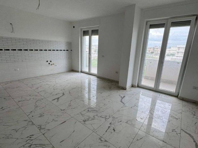 Appartamento in vendita a Sant'arpino, Campania