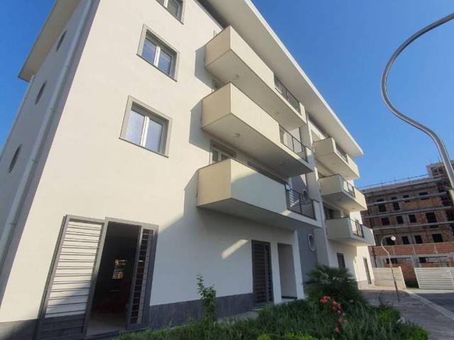 Appartamento in vendita a Sant'arpino, Campania