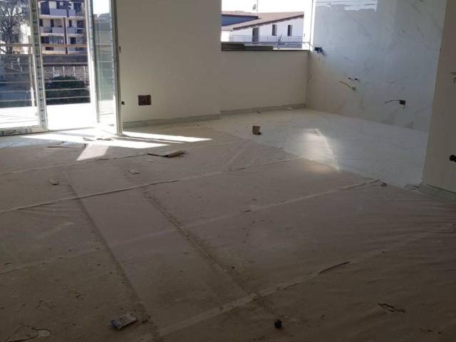 Appartamento in vendita a Sant'arpino, Campania