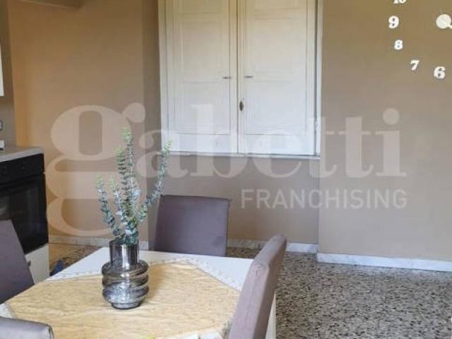 Appartamento in vendita a Sant'arpino, Campania