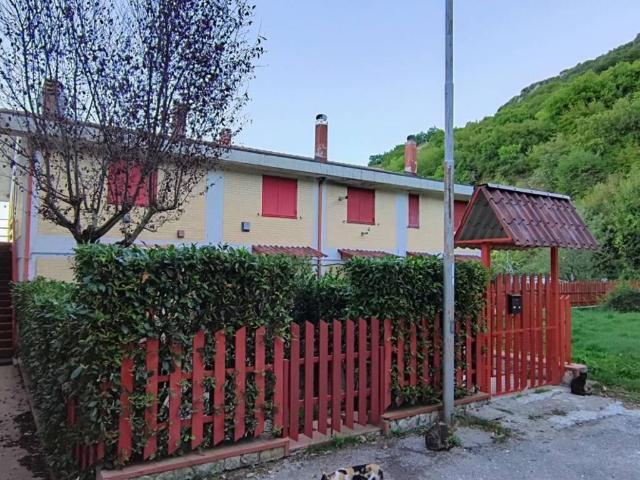 Appartamento in vendita a Sante Marie, Abruzzo