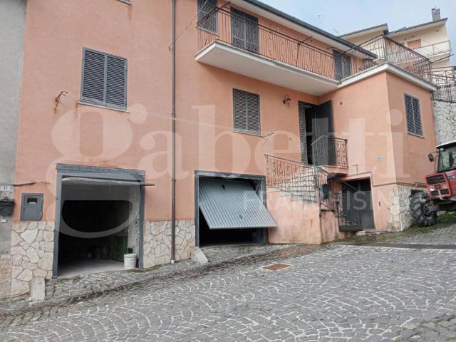 Appartamento in vendita a Sante Marie, L'Aquila