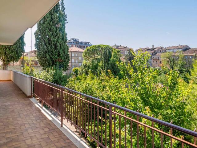 Appartamento in vendita a Marche, Fermo