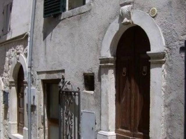 Appartamento in vendita a Sant'eufemia A Maiella, Abruzzo