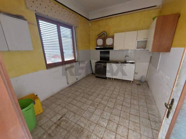 Appartamento in vendita a Santi Cosma E Damiano, Lazio
