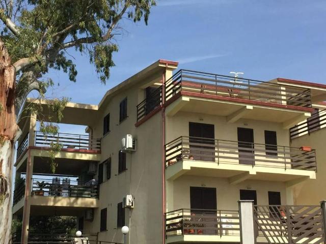 Appartamento in vendita a Calabria, Reggio Calabria