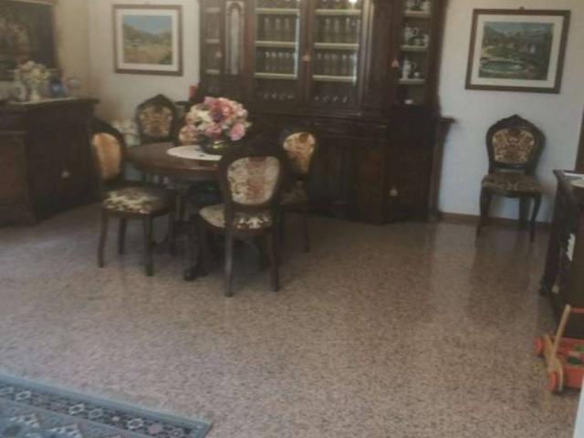 Appartamento in vendita a Val d’Enza, Re