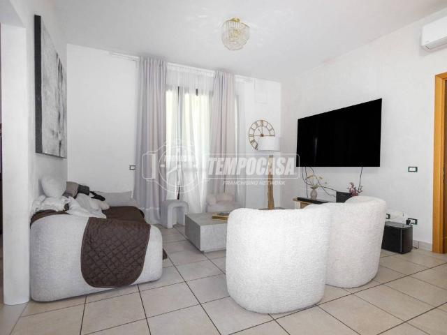 Appartamento in vendita a Val d’Enza, Re