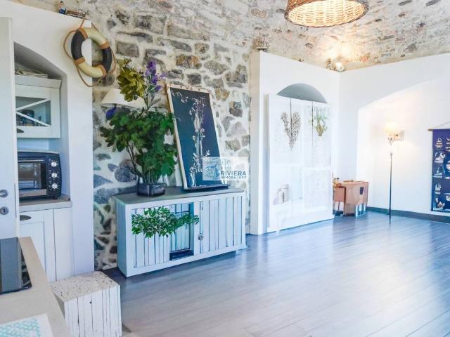 Appartamento in vendita a Santo Stefano Al Mare, Liguria