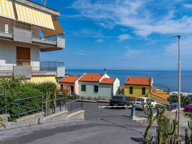 Appartamento in vendita a Cavi, Santo Stefano Al Mare