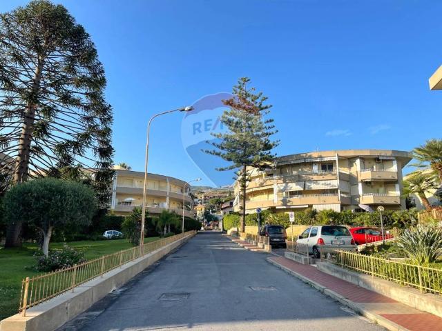Appartamento in vendita a Santo Stefano Al Mare, Imperia