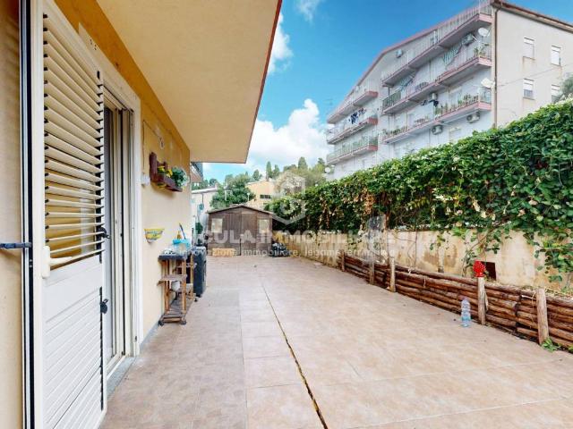 Appartamento in vendita a Santo Stefano Di Camastra, Sicilia