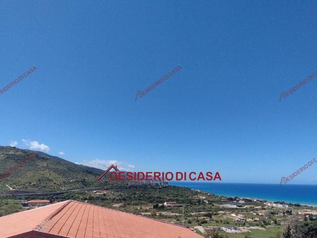 Appartamento in vendita a Santo Stefano Di Camastra, Sicilia