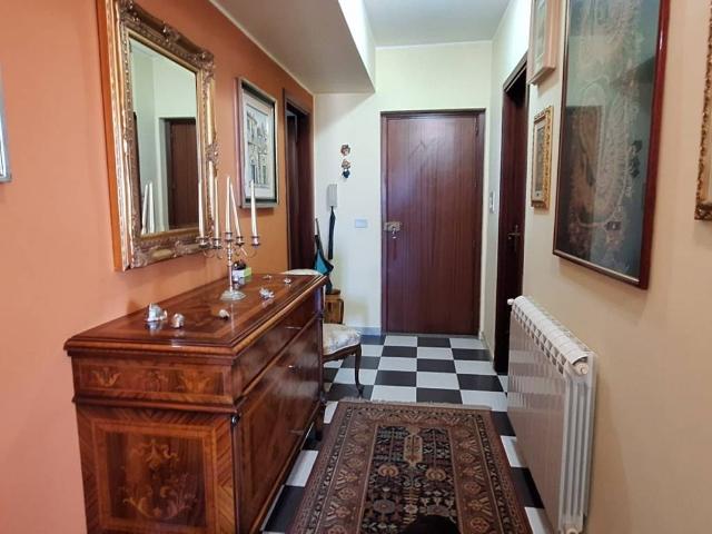 Appartamento in vendita a Santo Stefano Di Camastra, Sicilia