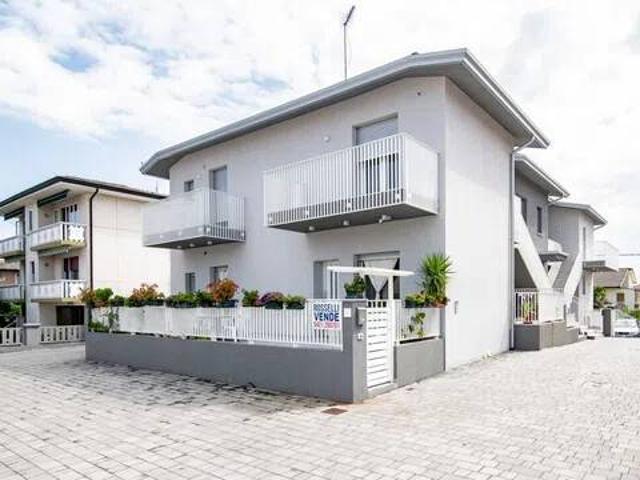 Appartamento in vendita a San Stino di Livenza, La Salute Di Livenza