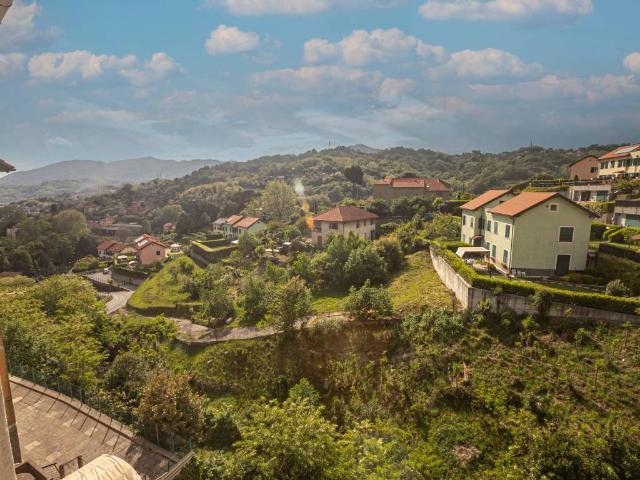 Appartamento in vendita a Sant'olcese, Liguria