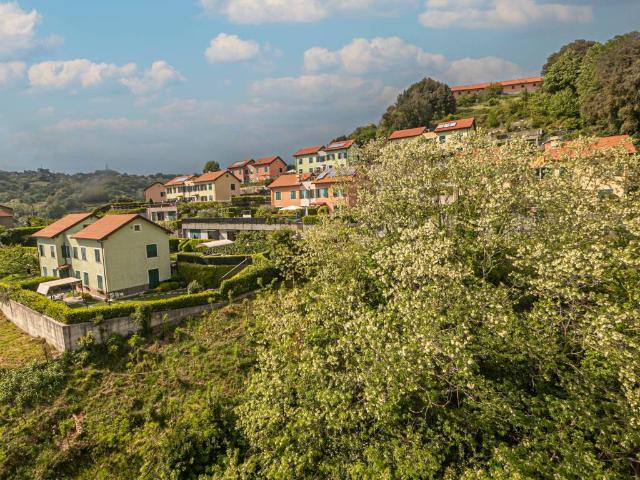 Appartamento in vendita a Sant'olcese, Liguria