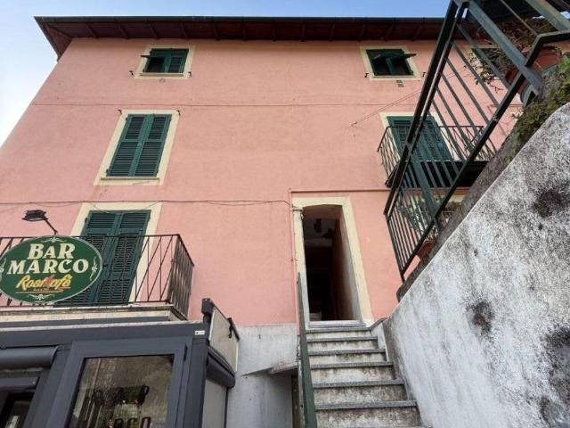Appartamento in vendita a Sant'olcese, Liguria