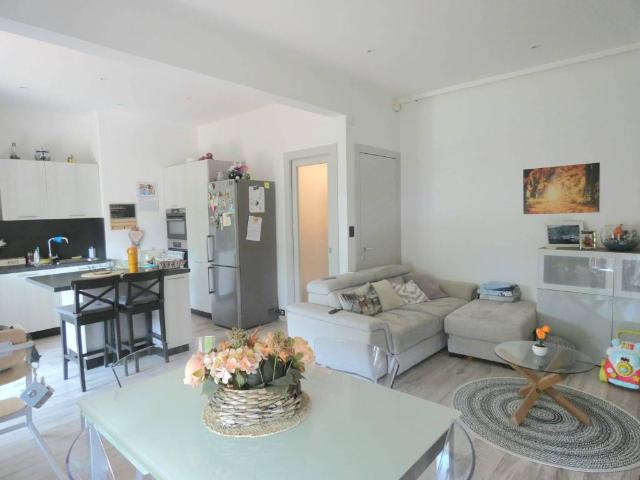 Appartamento in vendita a Sant'olcese, Liguria