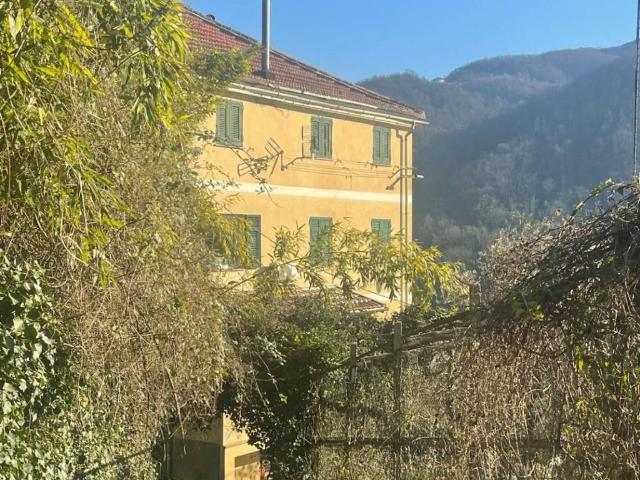 Appartamento in vendita a Sant'olcese, Liguria
