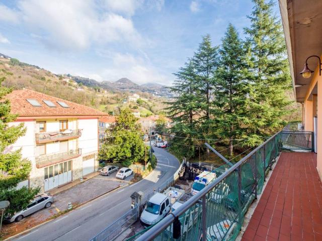 Appartamento in vendita a Sant'olcese, Liguria
