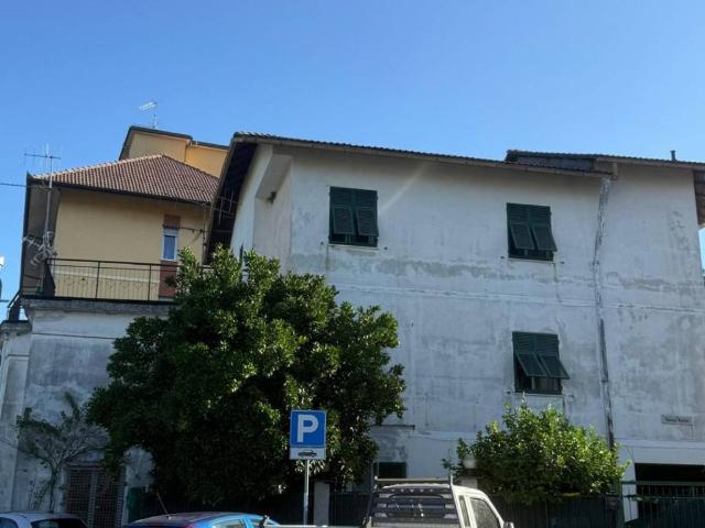 Appartamento in vendita a Sant'olcese, Liguria