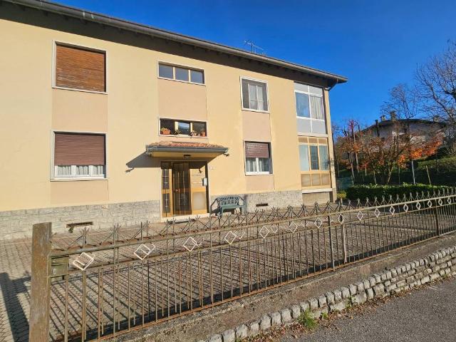 Appartamento in vendita a Cà Quadre, Sant'omobono Imagna