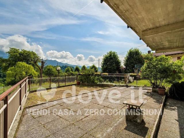 Appartamento in vendita a Sant'omobono Imagna, Lombardia