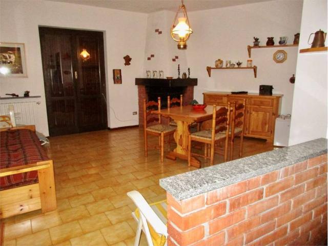 Appartamento in vendita a Sant'omobono Imagna, Lombardia