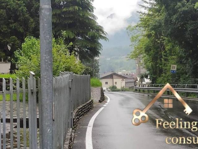 Appartamento in vendita a Sant'omobono Imagna, Lombardia