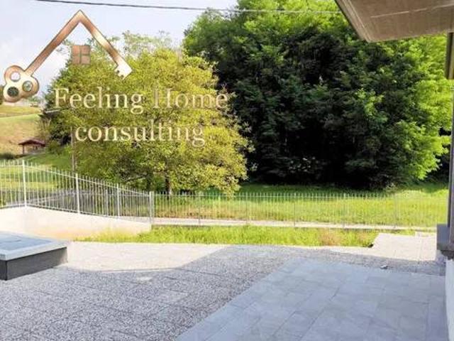 Appartamento in vendita a Sant'omobono Imagna, Lombardia