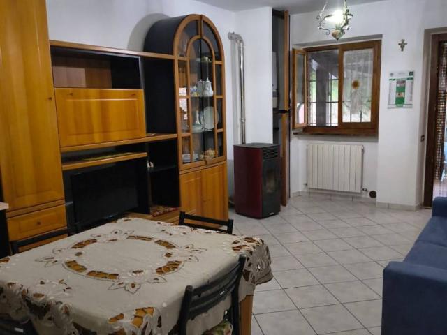 Appartamento in vendita a Marche, Macerata