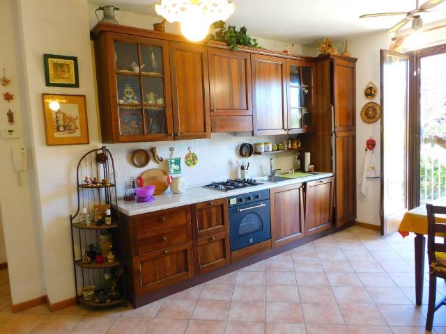 Appartamento in vendita a Marche, Macerata