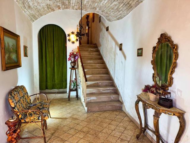 Appartamento in vendita a Morelli, Marche