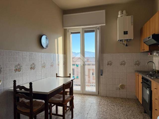 Appartamento in vendita a Sarnico, Lombardia