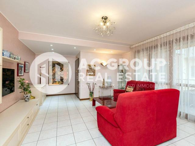 Appartamento in vendita a Saronno, Lombardia