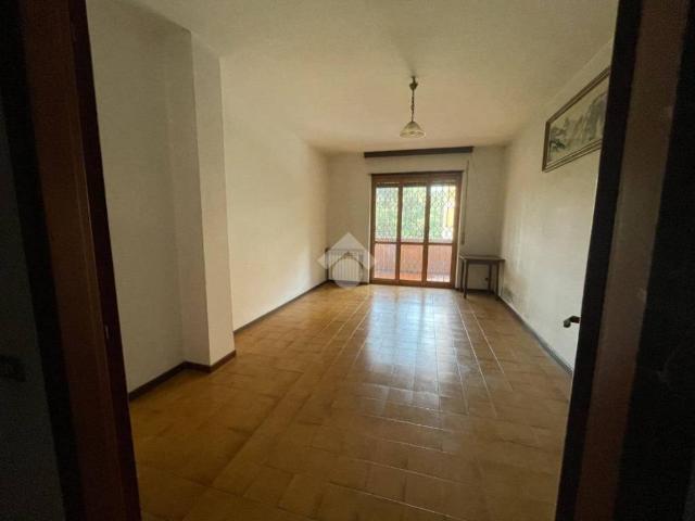 Appartamento in vendita a Campo Sportivo-Colombara, Saronno