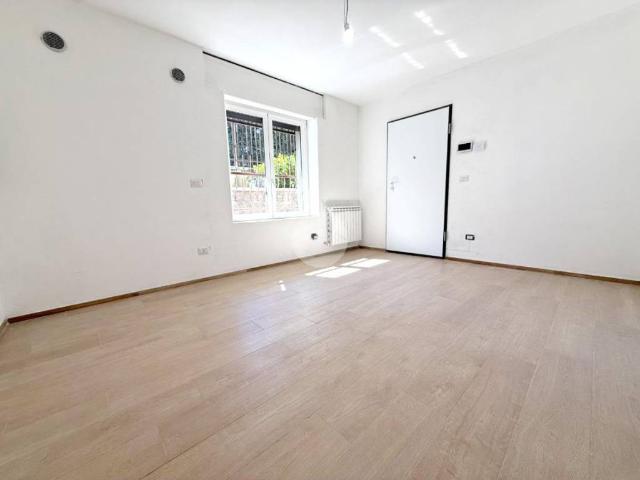 Appartamento in vendita a Villaggio Matteotti, Saronno