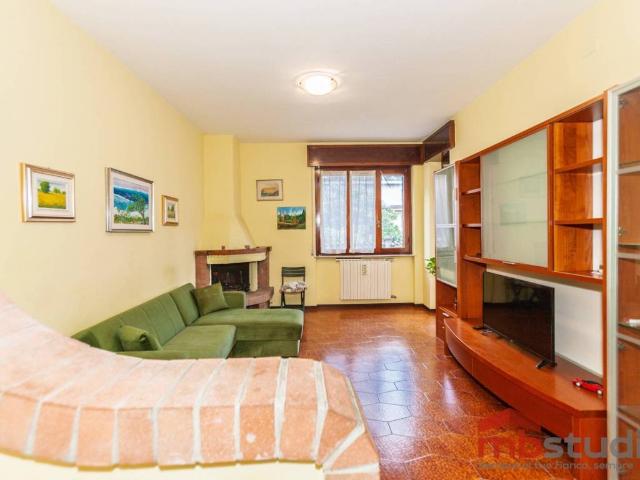 Appartamento in vendita a Cassina Ferrara, Saronno