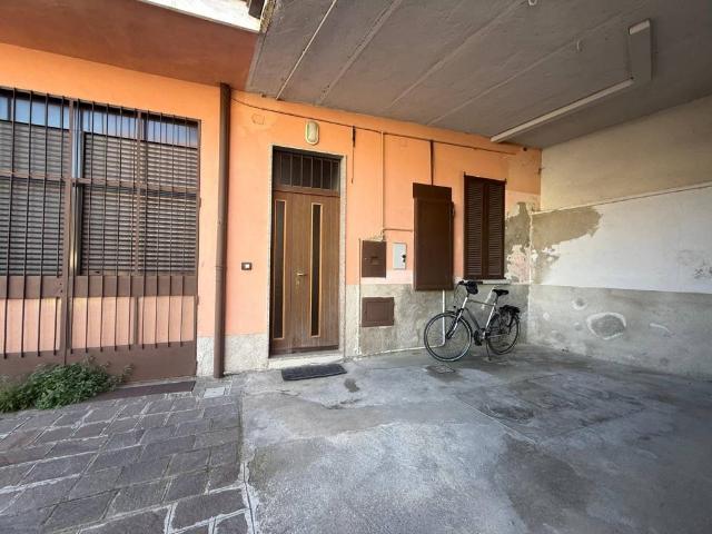 Appartamento in vendita a Volta-Prealpi, Saronno
