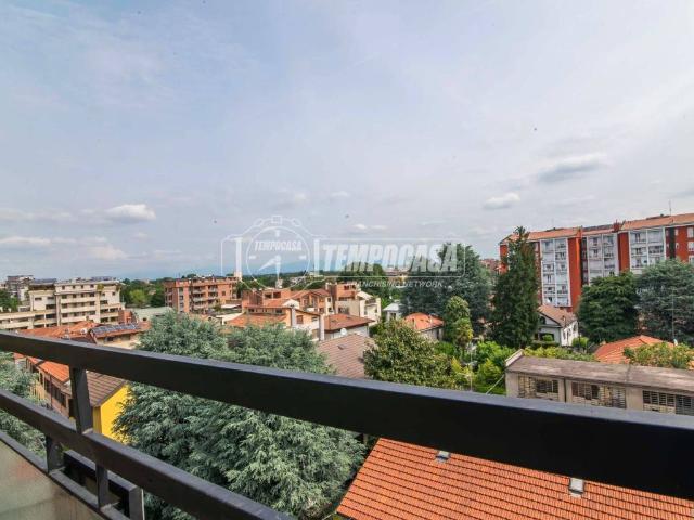 Appartamento in vendita a Volta-Prealpi, Saronno