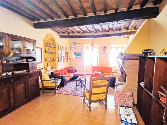 Appartamento in vendita a Sarteano, Toscana