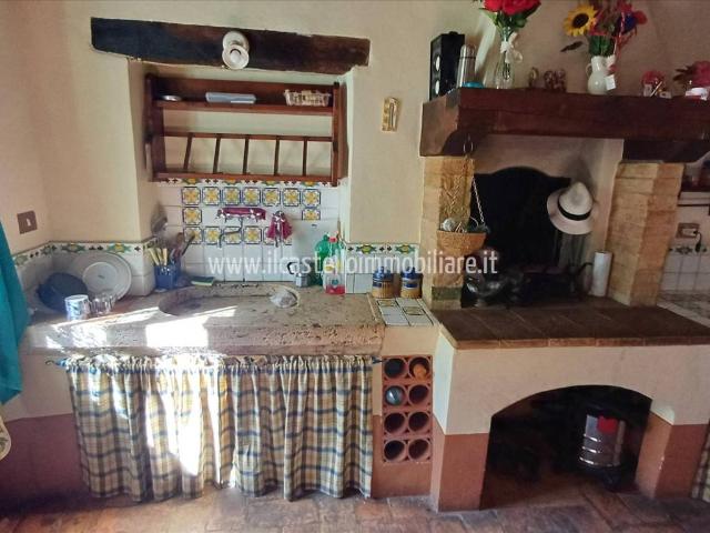 Appartamento in vendita a Sarteano, Toscana