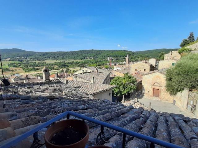 Appartamento in vendita a Sarteano, Toscana