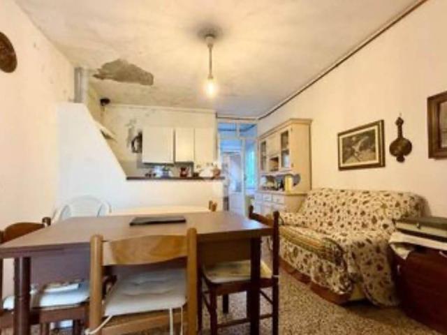 Appartamento in vendita a Sarzana, Liguria