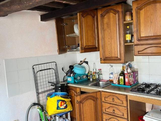 Appartamento in vendita a Sarzana, Liguria