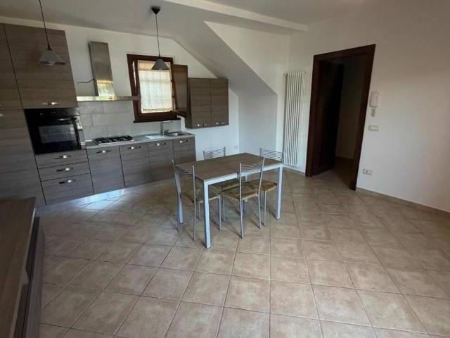 Appartamento in vendita a Sarzana, Liguria