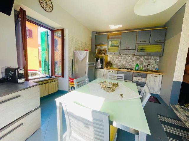 Appartamento in vendita a Sarzana, Liguria