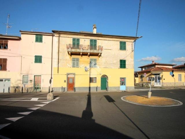 Appartamento in vendita a Olmo, Sarzana