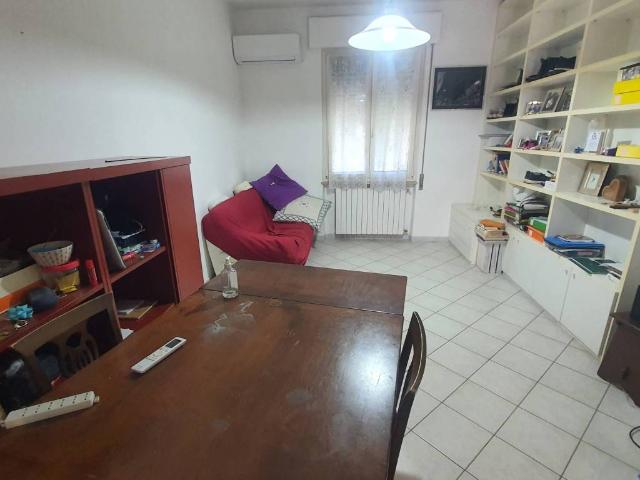 Appartamento in vendita a Sarzana, Liguria
